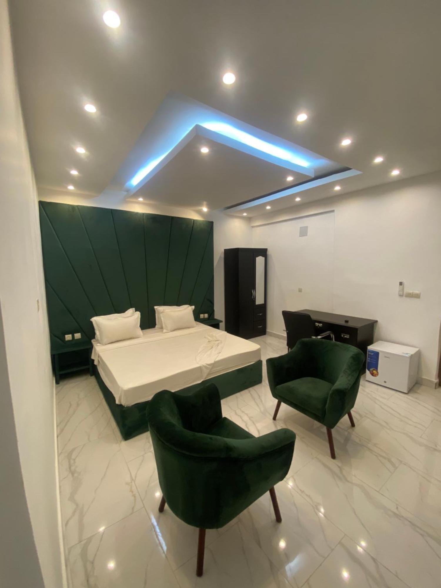 Hôtel victoria Brazzaville Buitenkant foto